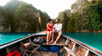 Coppia a Phi Phi Island