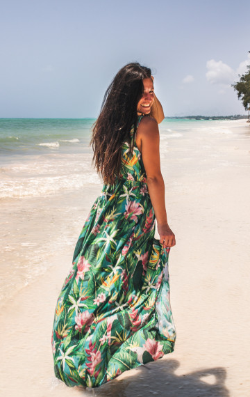 zanzibar ragazza in spiaggia