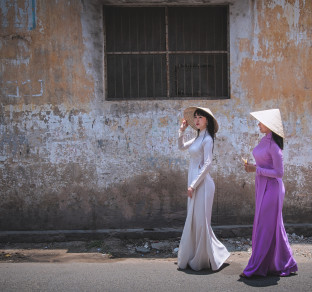 vietnam donne camminano