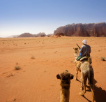 cammelliere nel deserto