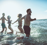 caraibi amici in acqua