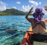Donna kayak Polinesia