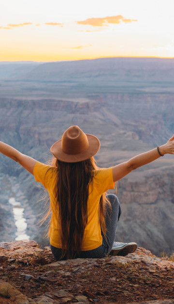 Luderitz ragazza e canyon