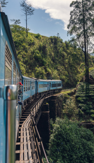 sri lanka treno