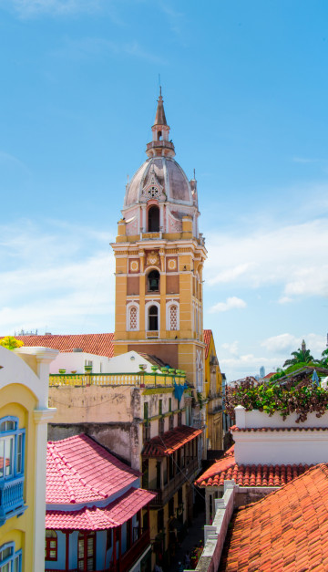 colombia edifici dai colori vivaci