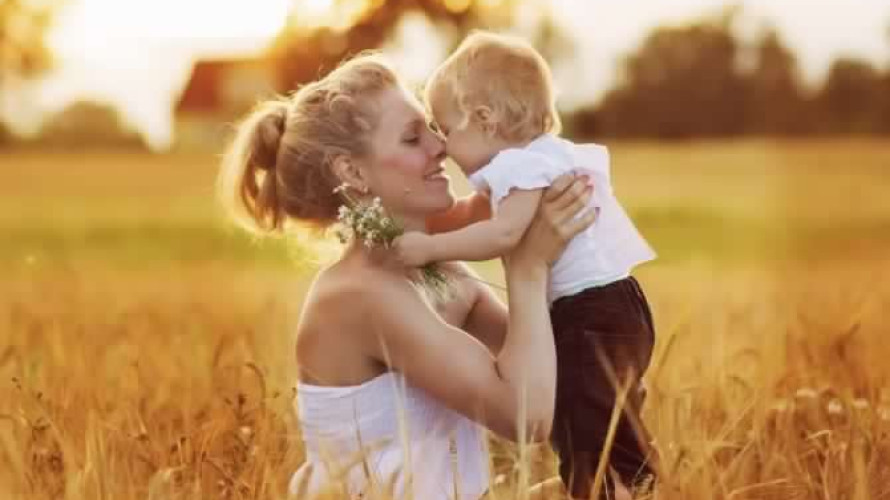 Luna di miele con bebè: sempre di più le coppie che partono con bimbi al seguito.