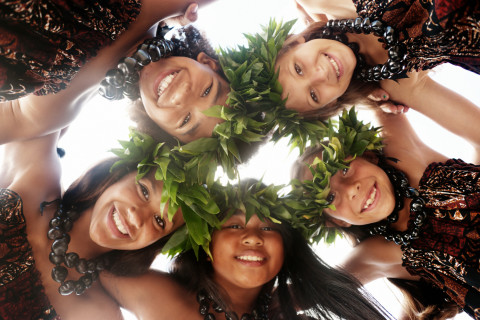 Huahine: ragazze polinesiane
